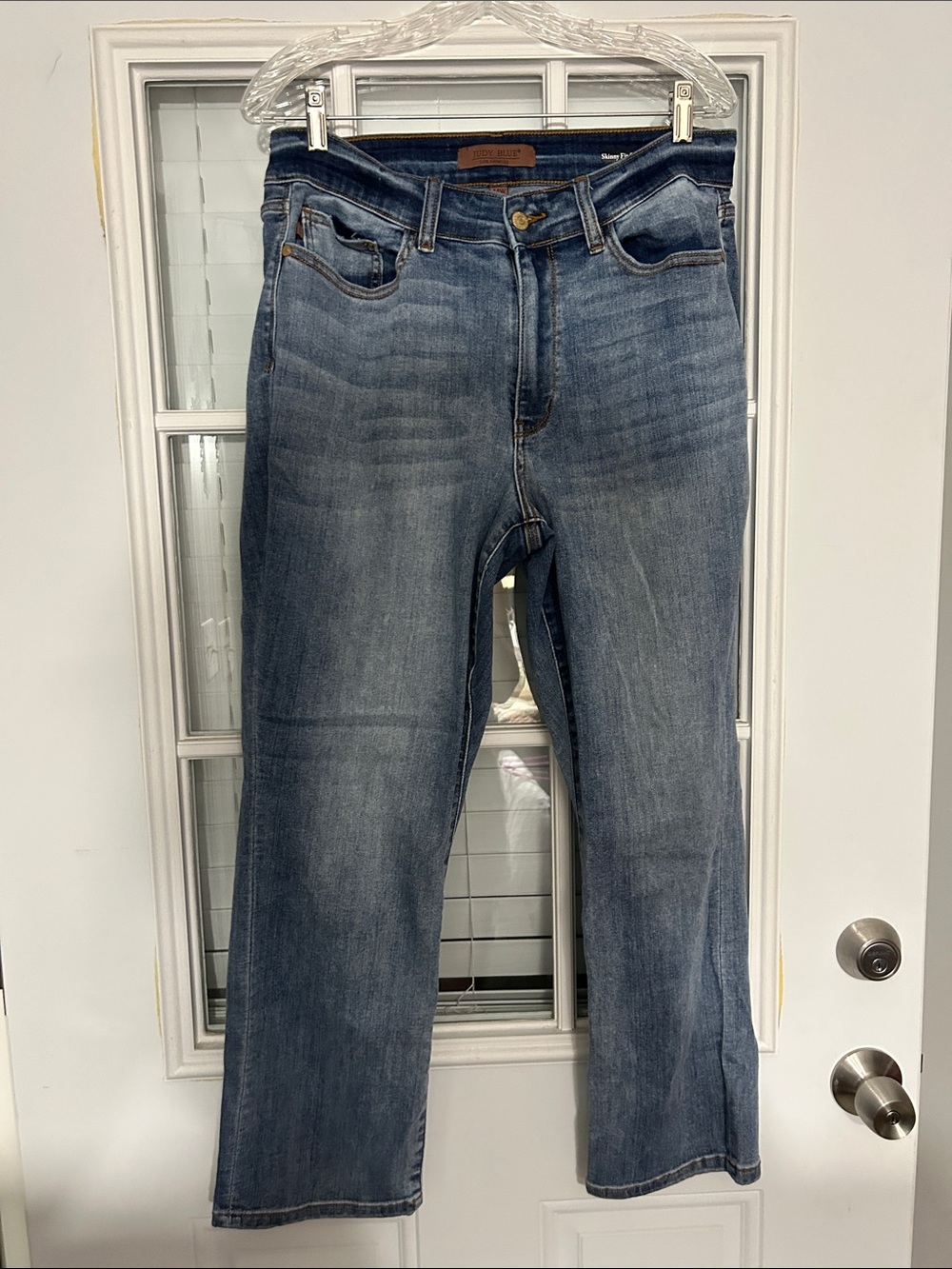 Judy Blue Straight Leg Jeans in Faded Blue